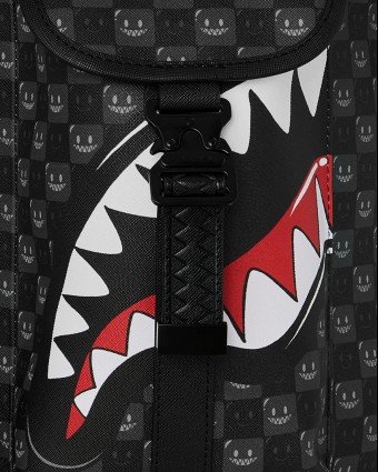 Zaino Monte Carlo Sharks in Paris indossato
